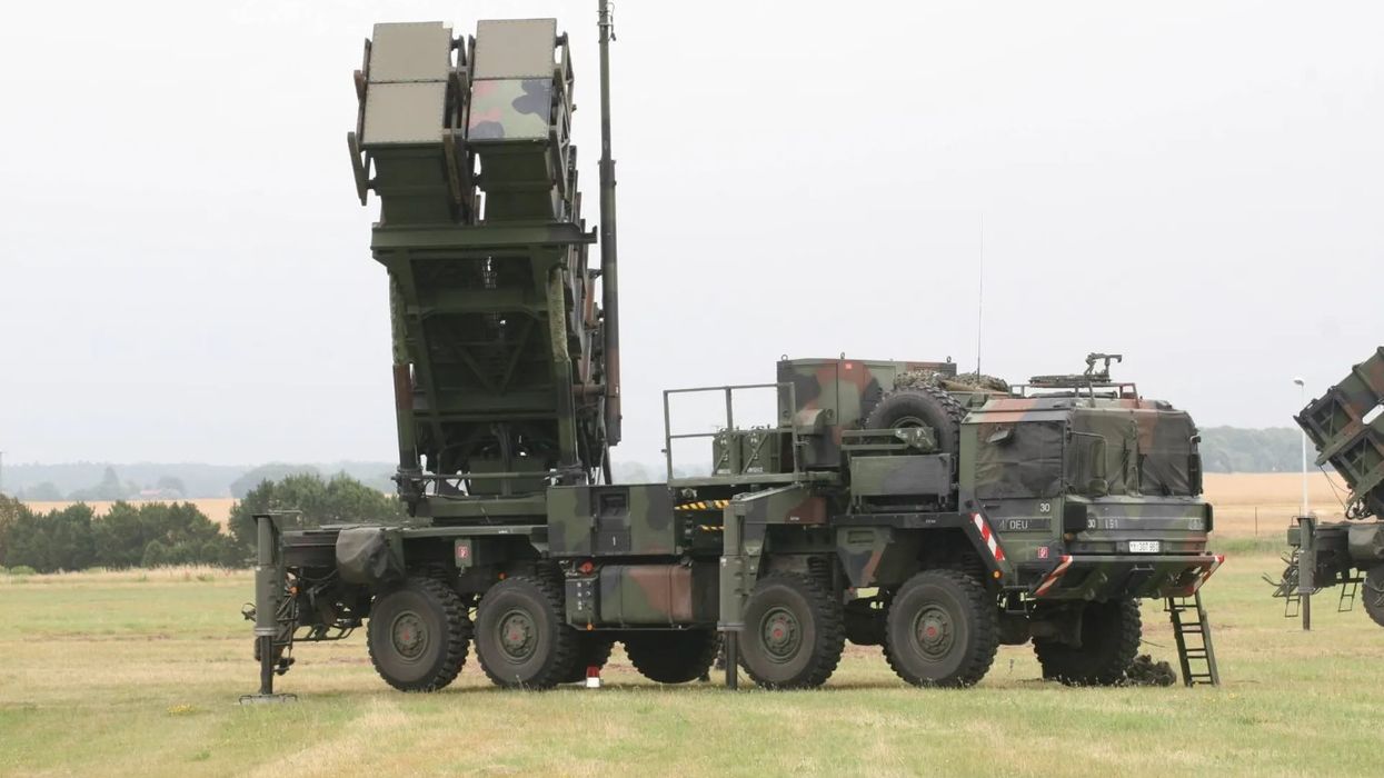 Zvicra po shqyrton një sistem raketor evropian pas vonesave të SHBA-së për Patriot? Zvicra po shqyrton një sistem raketor evropian pas vonesave të SHBA-së për Patriot?