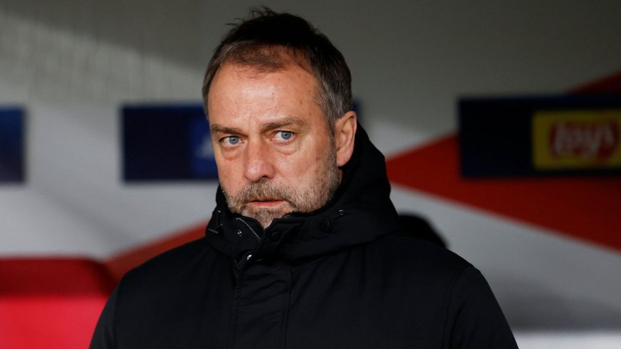 Hansi Flick i kërkon Barcelonës transferimin e yllit të Borussia Dortmundit Hansi Flick i kërkon Barcelonës transferimin e yllit të Borussia Dortmundit