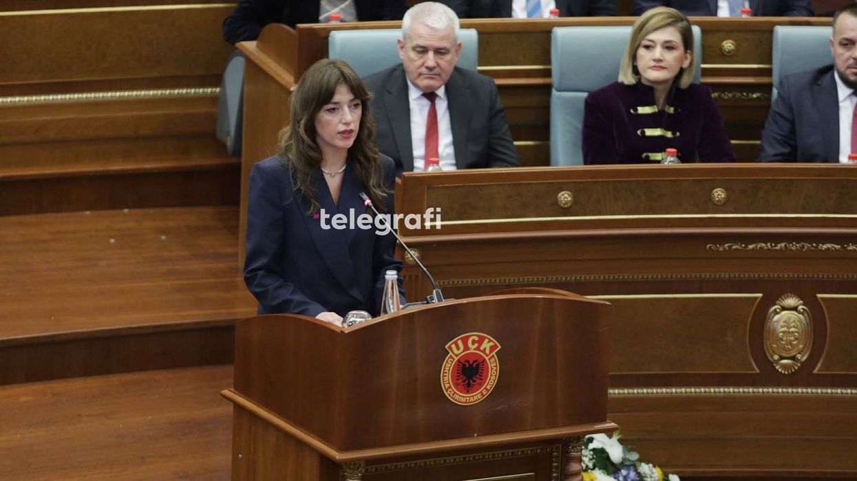 Haxhiu: Përpjekjet për të shkëputur luftën e UÇK-së nga konteksti i saj historik rrezikojnë shtrembërimin e së vërtetës Haxhiu: Përpjekjet për të shkëputur luftën e UÇK-së nga konteksti i saj historik rrezikojnë shtrembërimin e së vërtetës