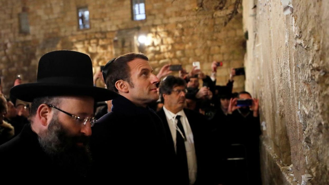 Macron mbron francezët që luftuan për Izraelin: Nuk mund t’i akuzoni për gjenocid Macron mbron francezët që luftuan për Izraelin: Nuk mund t’i akuzoni për gjenocid