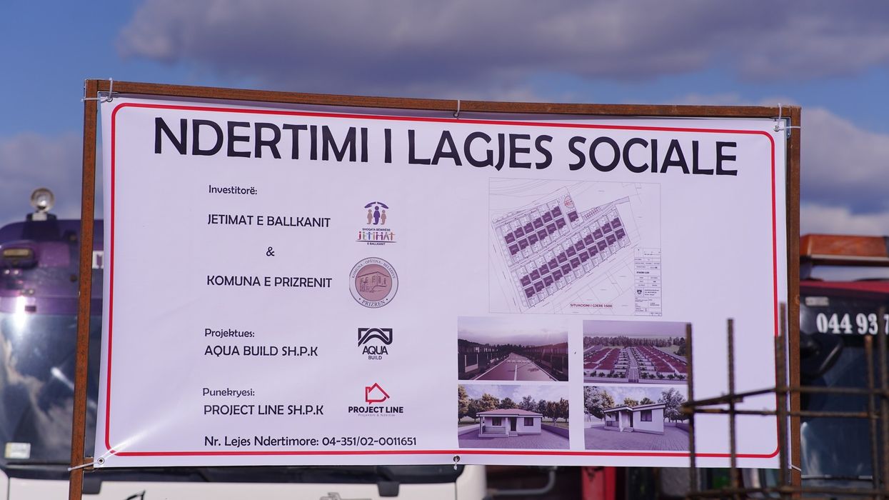 Komuna e Prizrenit nis ndërtimin e 50 shtëpive për familjet me asistencë sociale Komuna e Prizrenit nis ndërtimin e 50 shtëpive për familjet me asistencë sociale
