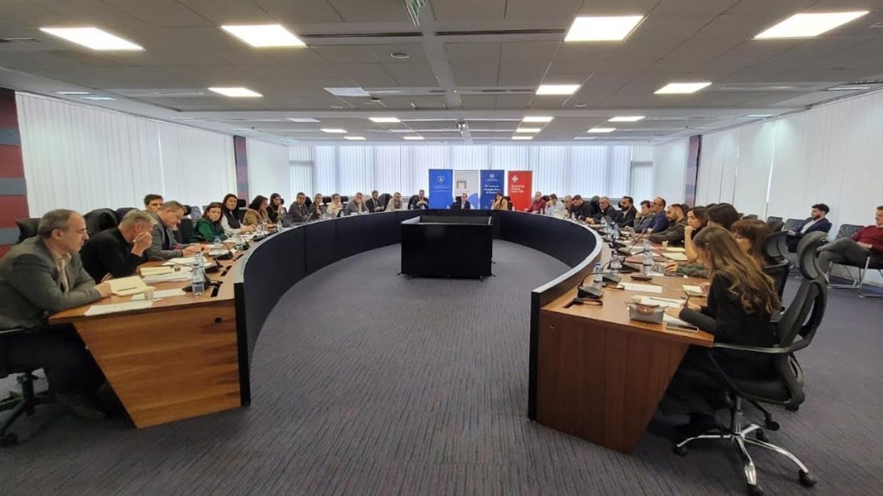 DHTIK: Bllokada po rrezikon bizneset dhe vendet e punës, derisa po i rrit ndjeshëm importet dhe çmimet DHTIK: Bllokada po rrezikon bizneset dhe vendet e punës, derisa po i rrit ndjeshëm importet dhe çmimet