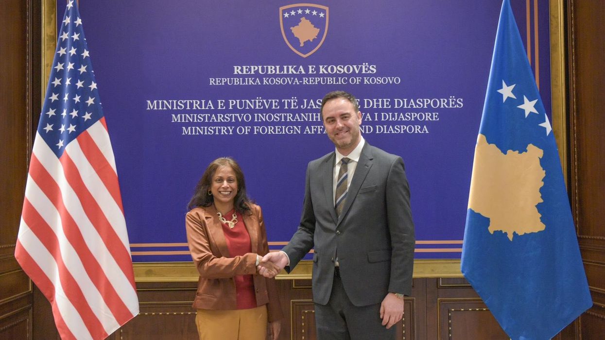 Konjufca prezanton prioritetet e politikës së jashtme para përfaqësueses së SHBA-së Konjufca prezanton prioritetet e politikës së jashtme para përfaqësueses së SHBA-së