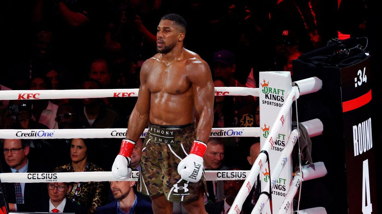 Nga tragjedia te rikthimi: Anthony Joshua drejt ringut, menaxheri zbulon datën Nga tragjedia te rikthimi: Anthony Joshua drejt ringut, menaxheri zbulon datën
