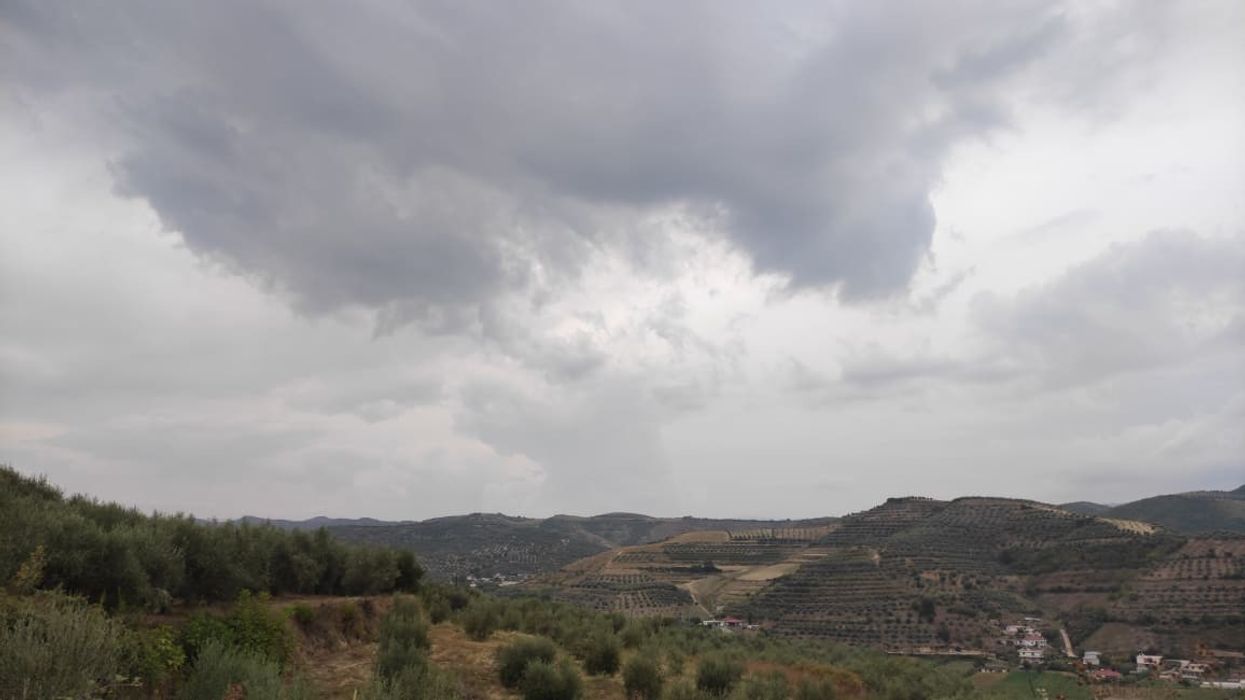 Moti në Shqipëri, reshje shiu dhe kushte atmosferike të paqëndrueshme Moti në Shqipëri, reshje shiu dhe kushte atmosferike të paqëndrueshme