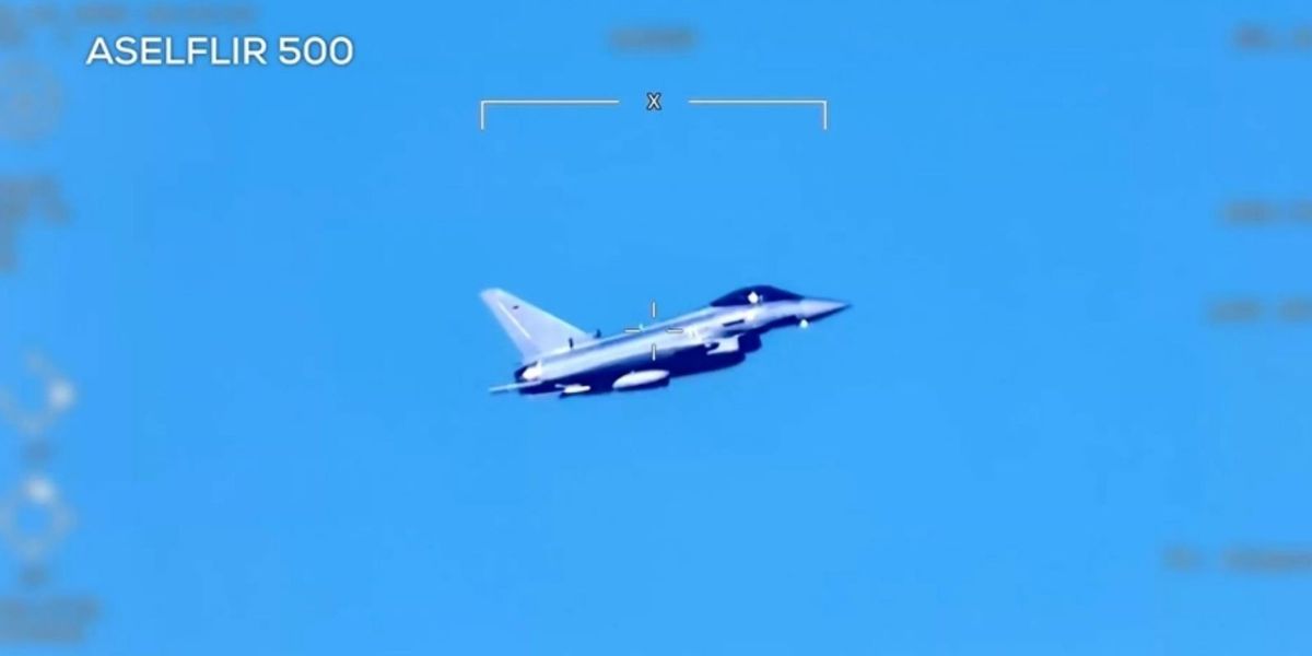 Droni turk Bayraktar TB3 demonstron fuqinë në stërvitjen me NATO-n - pamje Droni turk Bayraktar TB3 demonstron fuqinë në stërvitjen me NATO-n - pamje