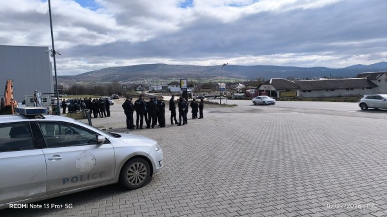 Para protestës në Grabanicë shihet numër i madh i policëve