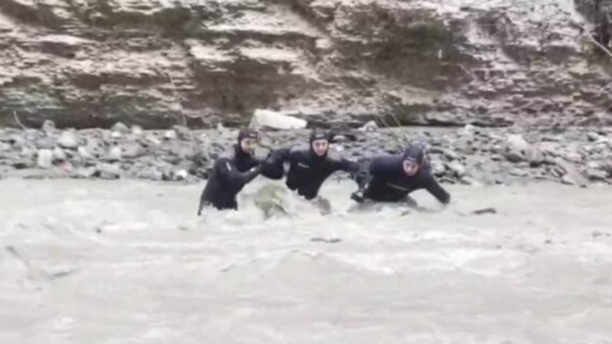 Shpëtohet 22-vjeçari në Kanionet e Osumit, po ndihmonte RENEA-n në kërkime