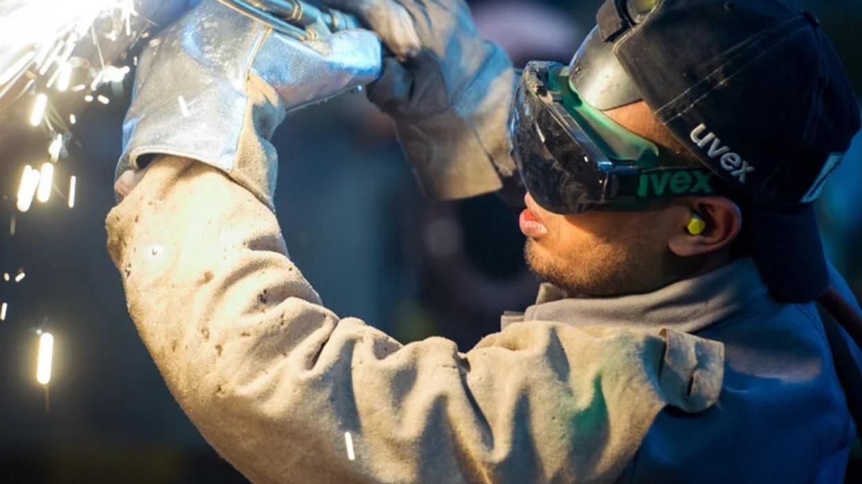 Gjermania planifikon të përshpejtojë integrimin e azilkërkuesve në tregun e punës