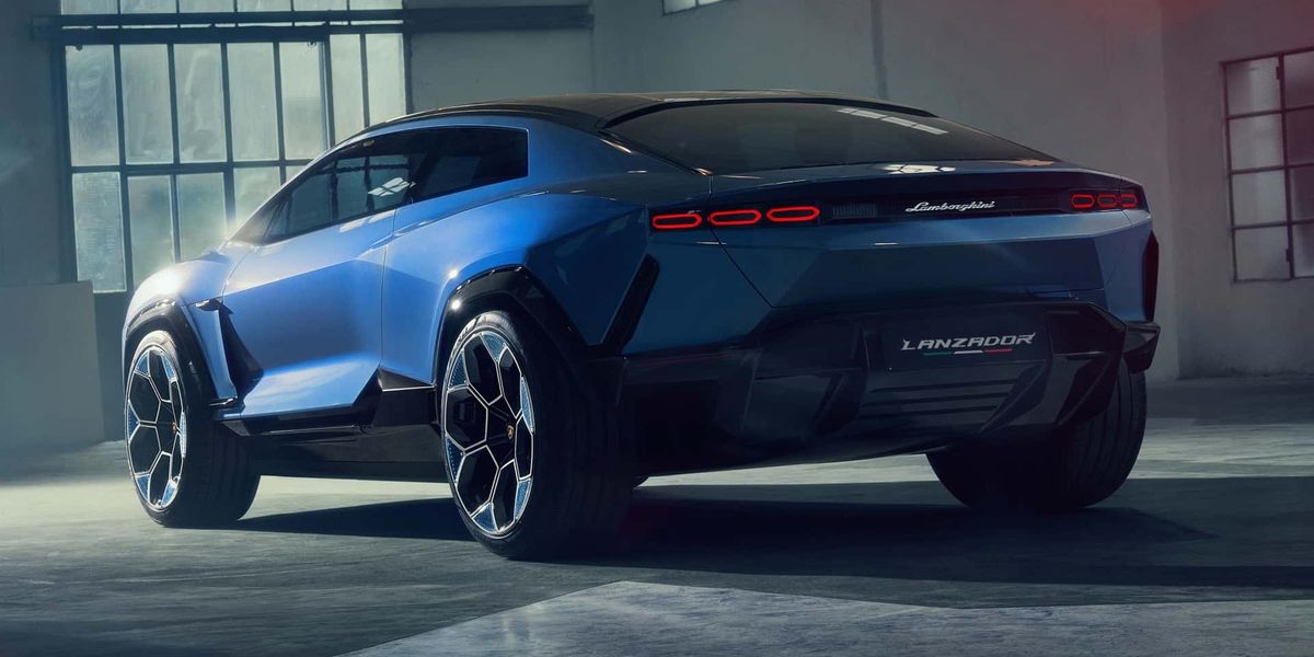 Lamborghini ndalë prodhimin e veturës së saj të parë elektrike, e quan “një hobi të shtrenjtë” Lamborghini ndalë prodhimin e veturës së saj të parë elektrike, e quan “një hobi të shtrenjtë”