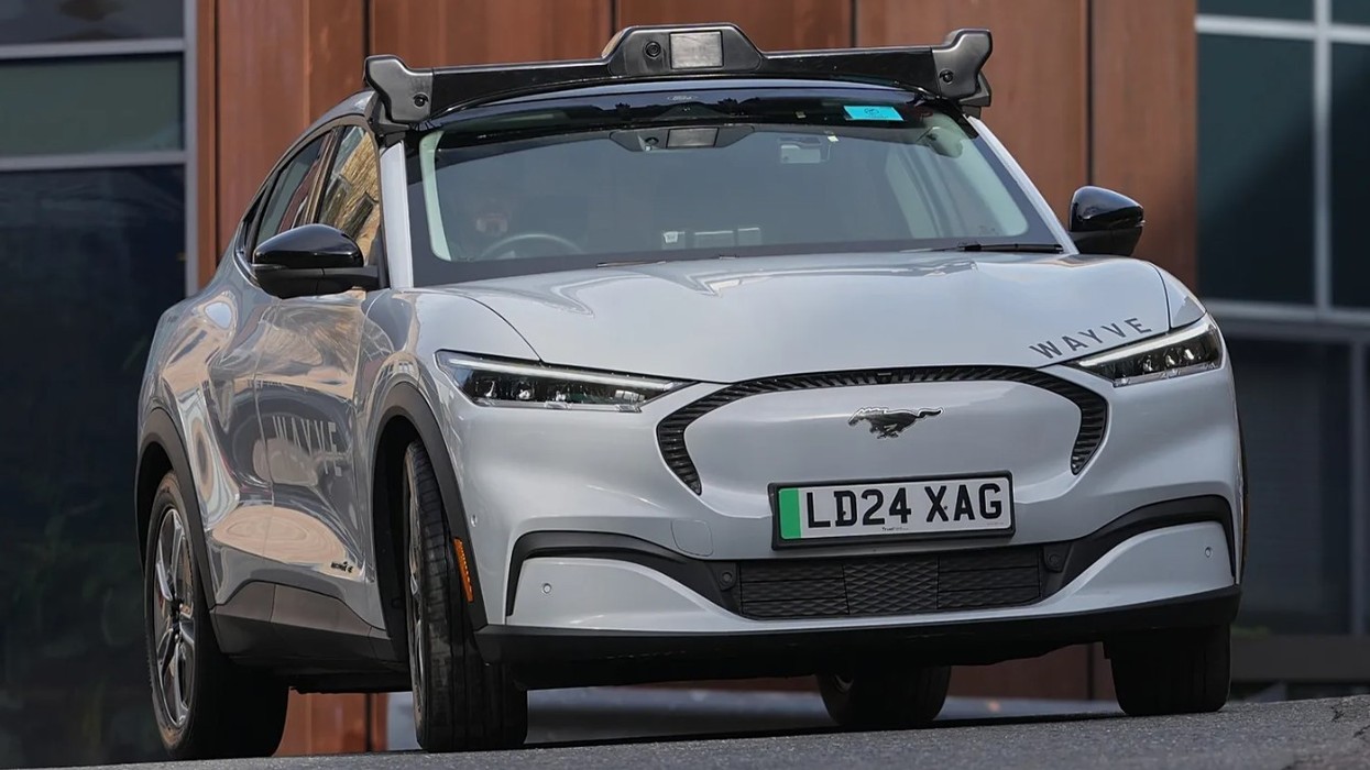 Taksitë 'pa shofer', të mundësuar nga Inteligjenca Artificiale, do të fillojnë operimin në Londër këtë vit