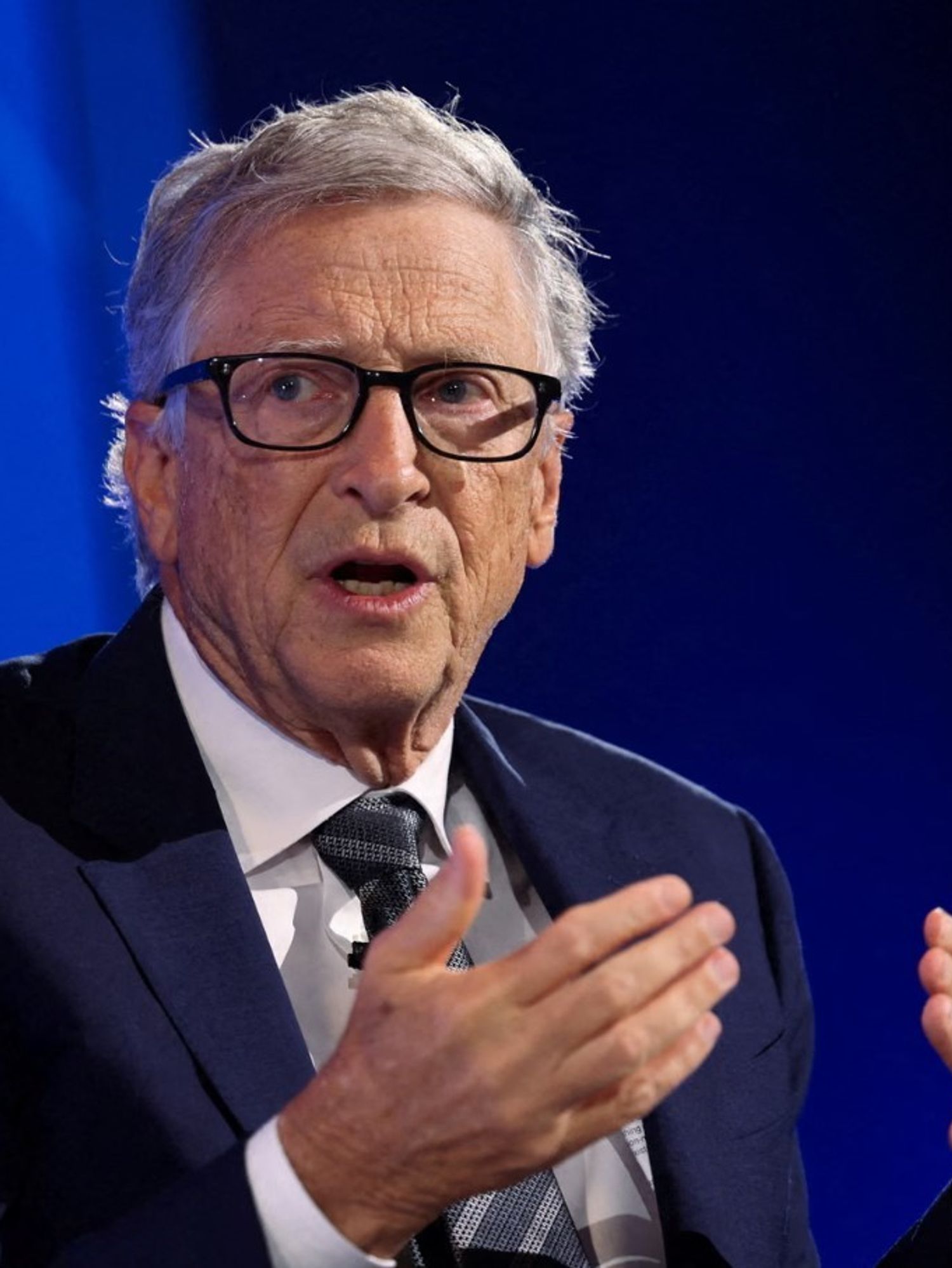 Bill Gates u kërkon falje stafit të fondacionit për lidhjet me Jeffrey Epstein Bill Gates u kërkon falje stafit të fondacionit për lidhjet me Jeffrey Epstein