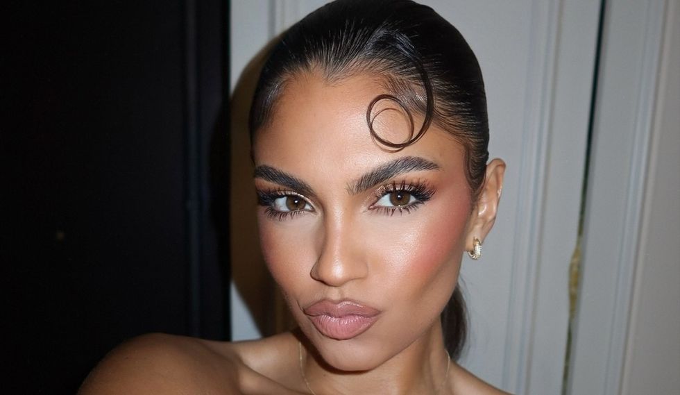 Donna Dafi paralajmëron klipin e ri “Touch Me Like That” – vetëm 10 ditë larg publikimit