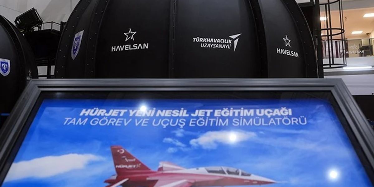 Turqia do të eksportojë aeroplanin Hurjet në Spanjë në një marrëveshje për mbrojtjen Turqia do të eksportojë aeroplanin Hurjet në Spanjë në një marrëveshje për mbrojtjen