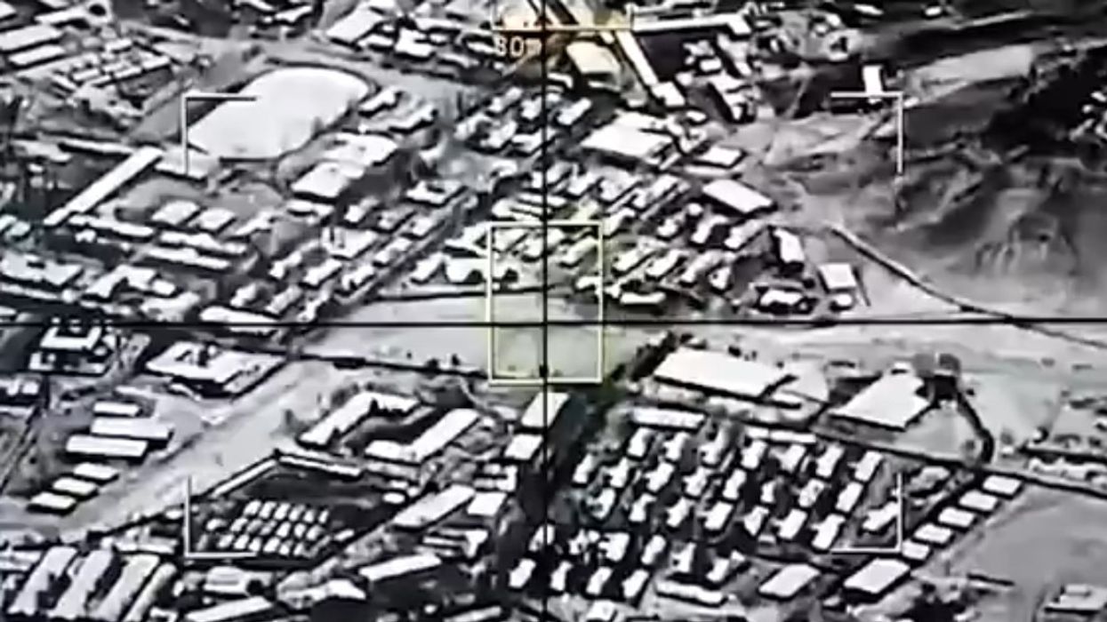 Pakistani bombardoi kryeqytetin afgan, raportohet për dhjetëra viktima Pakistani bombardoi kryeqytetin afgan, raportohet për dhjetëra viktima