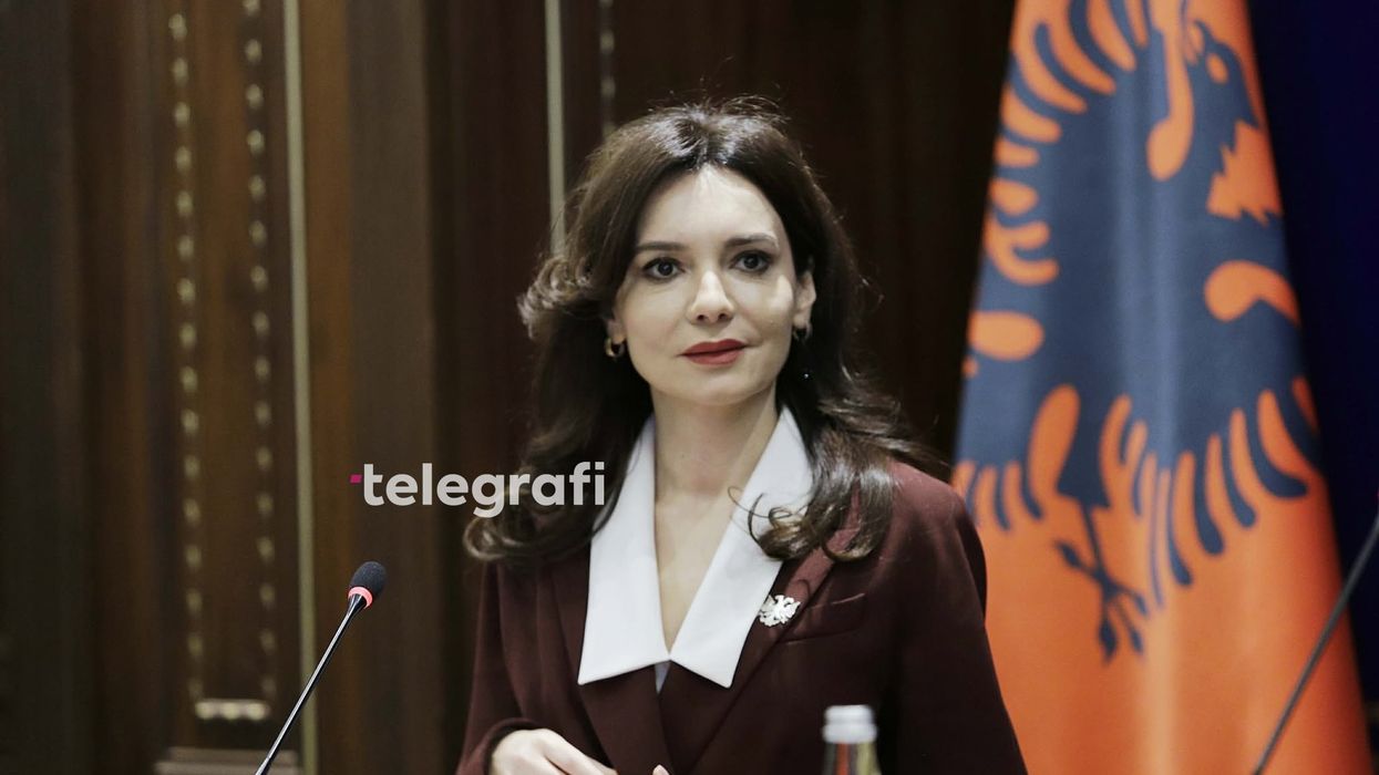 U shkarkua nga detyra e ministres së Jashtme, reagon Elisa Spiropali U shkarkua nga detyra e ministres së Jashtme, reagon Elisa Spiropali