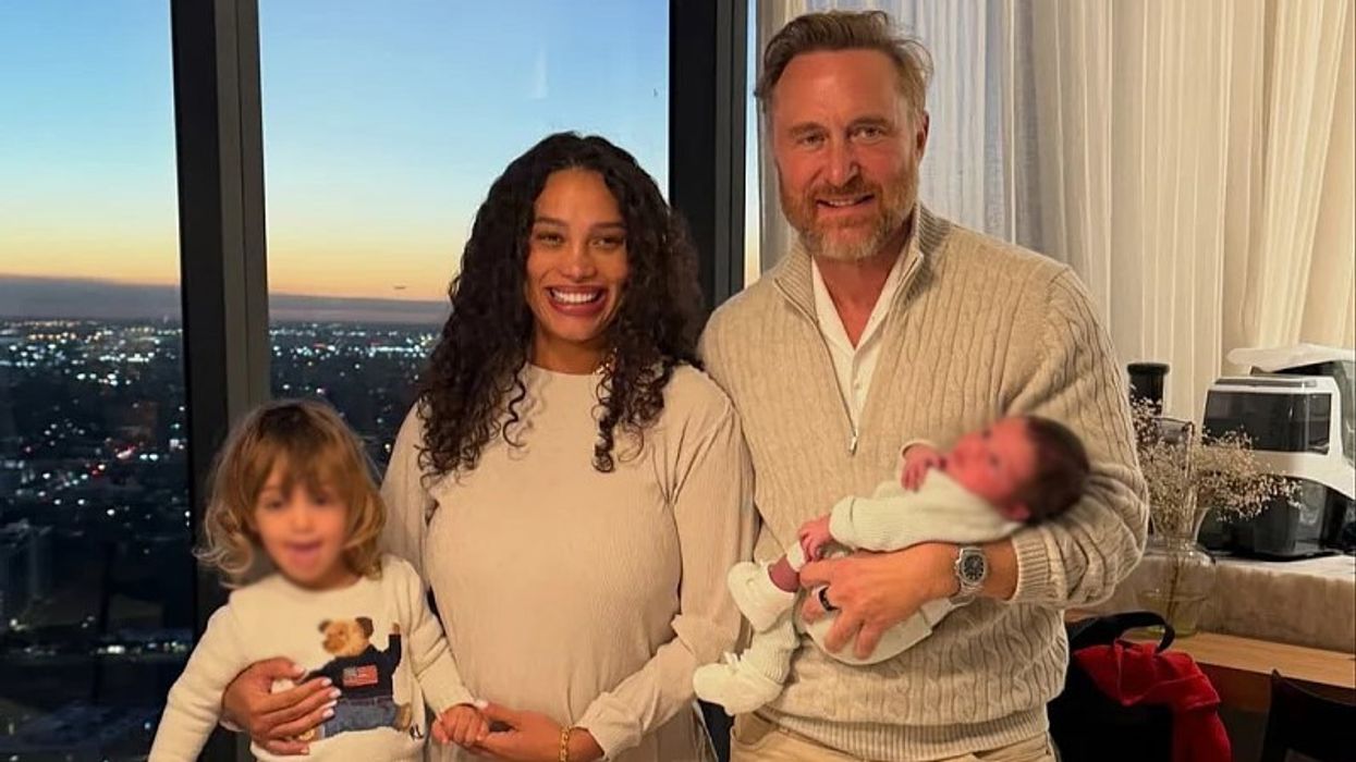 David Guetta bëhet baba për herë të katërt, mirëpret djalin Skyler me Jessica Ledon David Guetta bëhet baba për herë të katërt, mirëpret djalin Skyler me Jessica Ledon