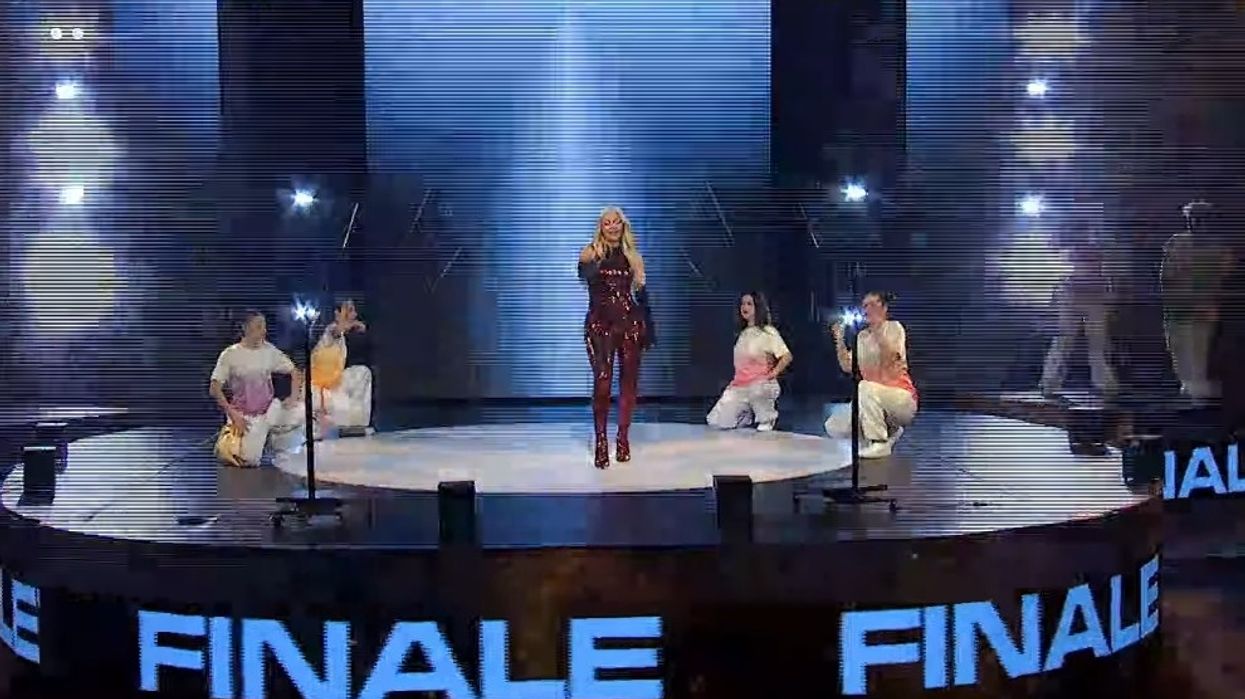 Benita sjell "Bugatti"-n në skenën e finales së Big Brother VIP Kosova 4 Benita sjell