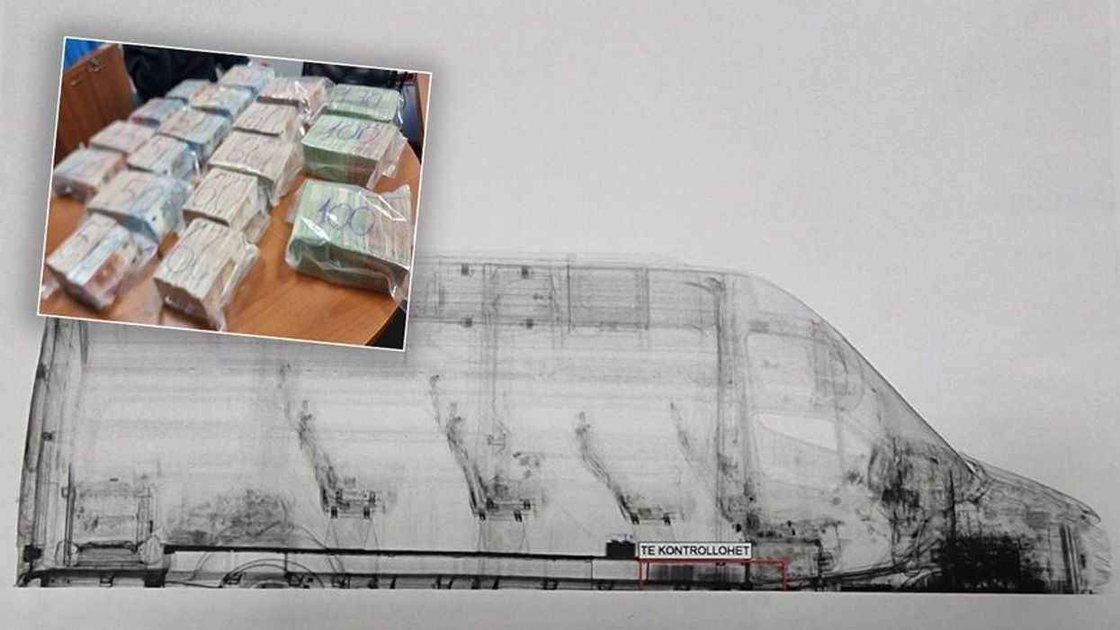Gjykata e Prishtinës liron të dyshuarit të cilëve iu gjetën 1 milion euro të fshehura në furgon Gjykata e Prishtinës liron të dyshuarit të cilëve iu gjetën 1 milion euro të fshehura në furgon