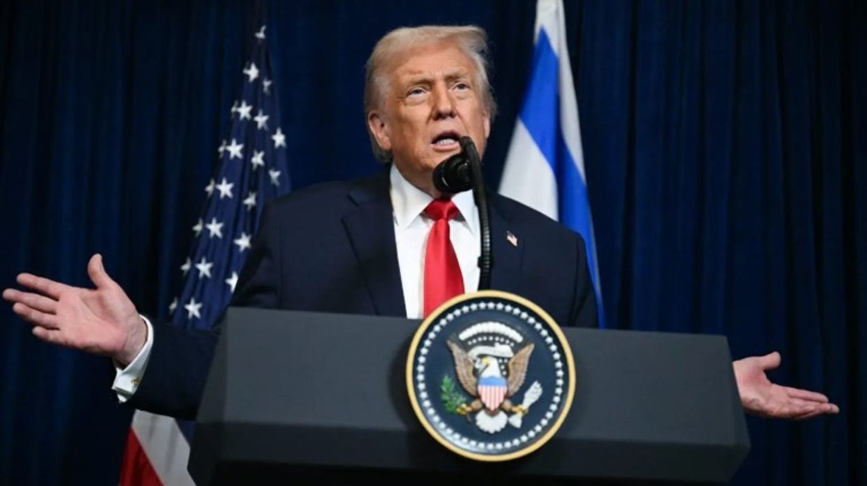 Trump i drejtohet edhe popullit iranian: Kur ne të përfundojmë punën, ju merrni kontrollin e vendit Trump i drejtohet edhe popullit iranian: Kur ne të përfundojmë punën, ju merrni kontrollin e vendit