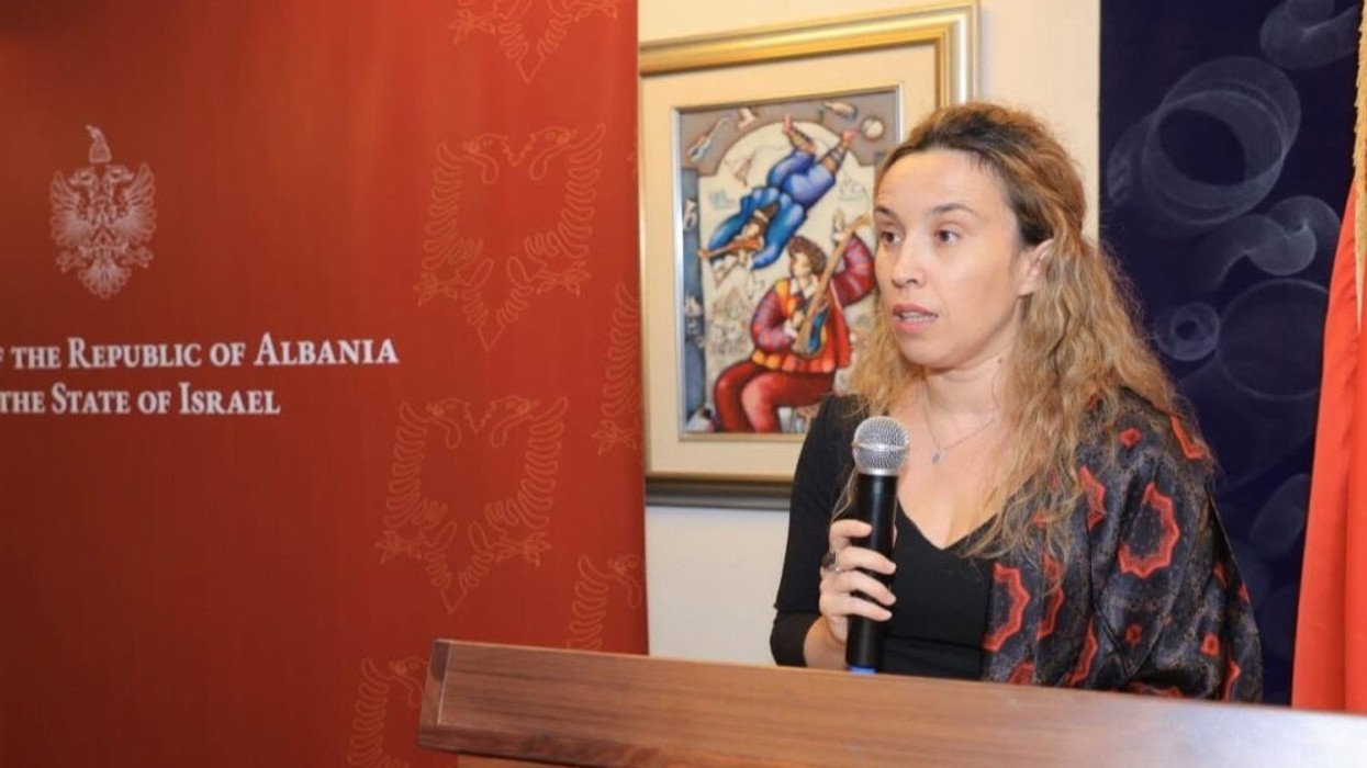 11 shqiptarë të bllokuar në Izrael, flet ambasadorja shqiptare në Tel Aviv
