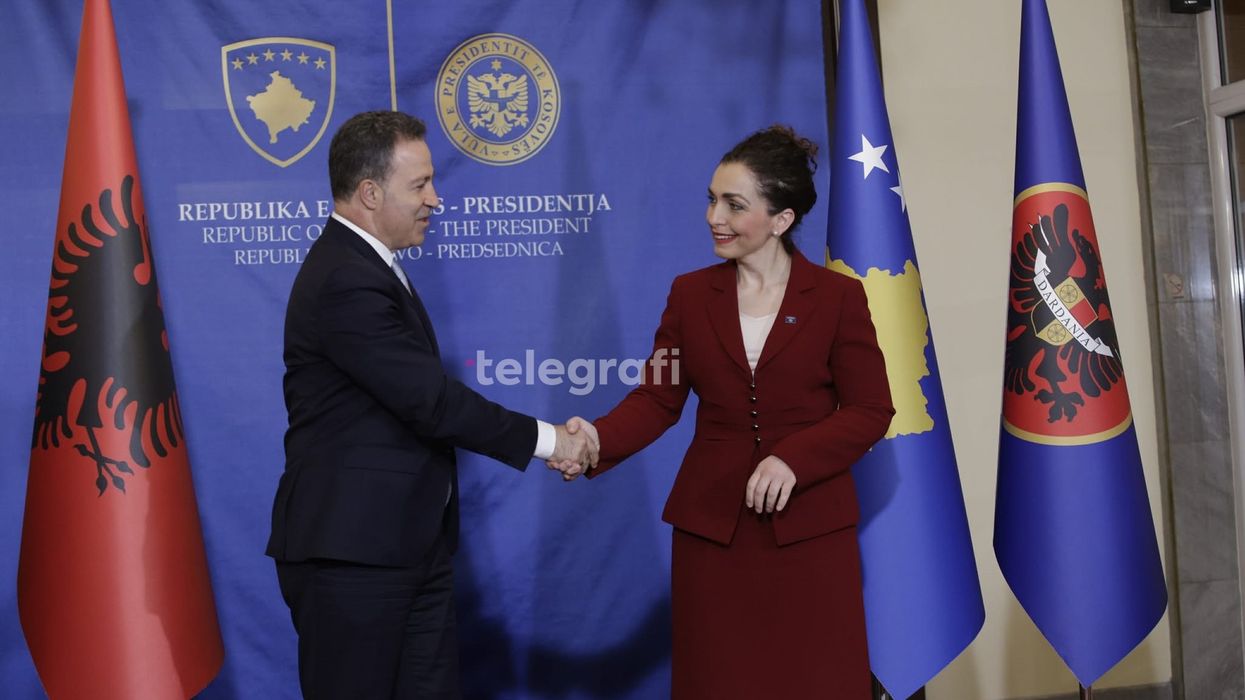 Pas Haxhiut, kryeparlamentari Peleshi takohet me Osmanin Pas Haxhiut, kryeparlamentari Peleshi takohet me Osmanin