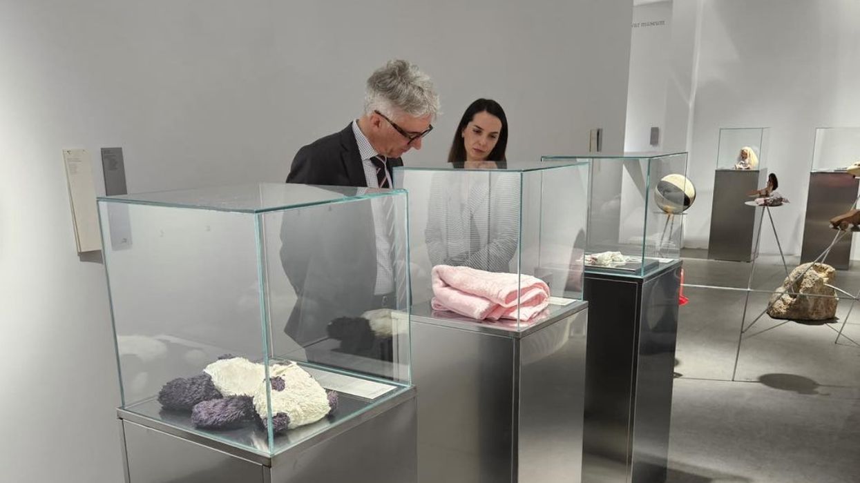 Ambasadori i Gjermanisë viziton Muzeun e Fëmijëve të Luftës Ambasadori i Gjermanisë viziton Muzeun e Fëmijëve të Luftës