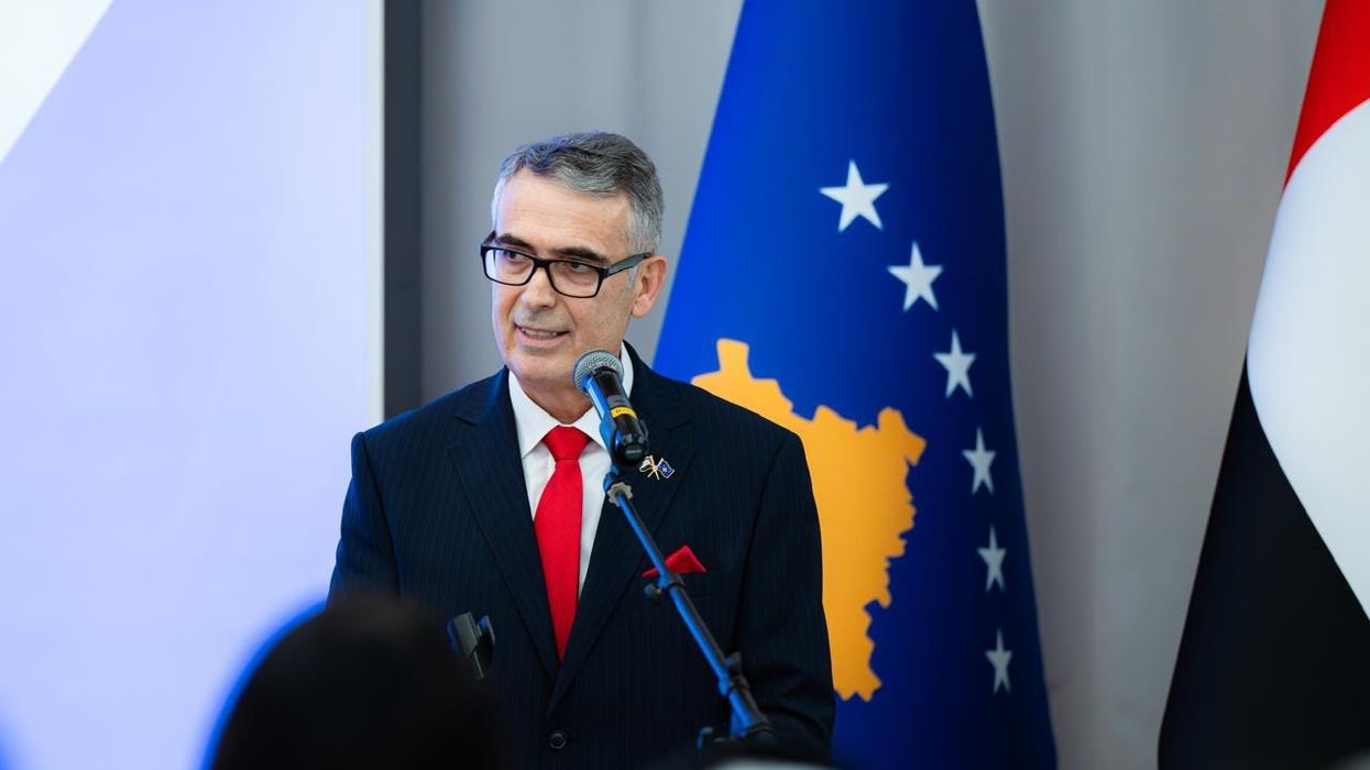 Bllokada e hapësirës ajrore në Emirate, Ambasada e Kosovës në Abu Dhabi njofton për masa evakuimi Bllokada e hapësirës ajrore në Emirate, Ambasada e Kosovës në Abu Dhabi njofton për masa evakuimi