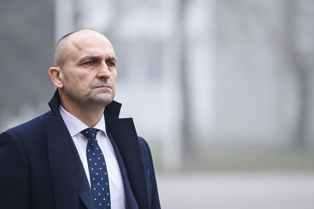 Presidenti kroat urdhëroi evakuimin e ushtarëve nga Iraku dhe Libani, ministri i Mbrojtjes reagon: Nuk është në rregull për këtë të kuptoj nga mediat Presidenti kroat urdhëroi evakuimin e ushtarëve nga Iraku dhe Libani, ministri i Mbrojtjes reagon: Nuk është në rregull për këtë të kuptoj nga mediat