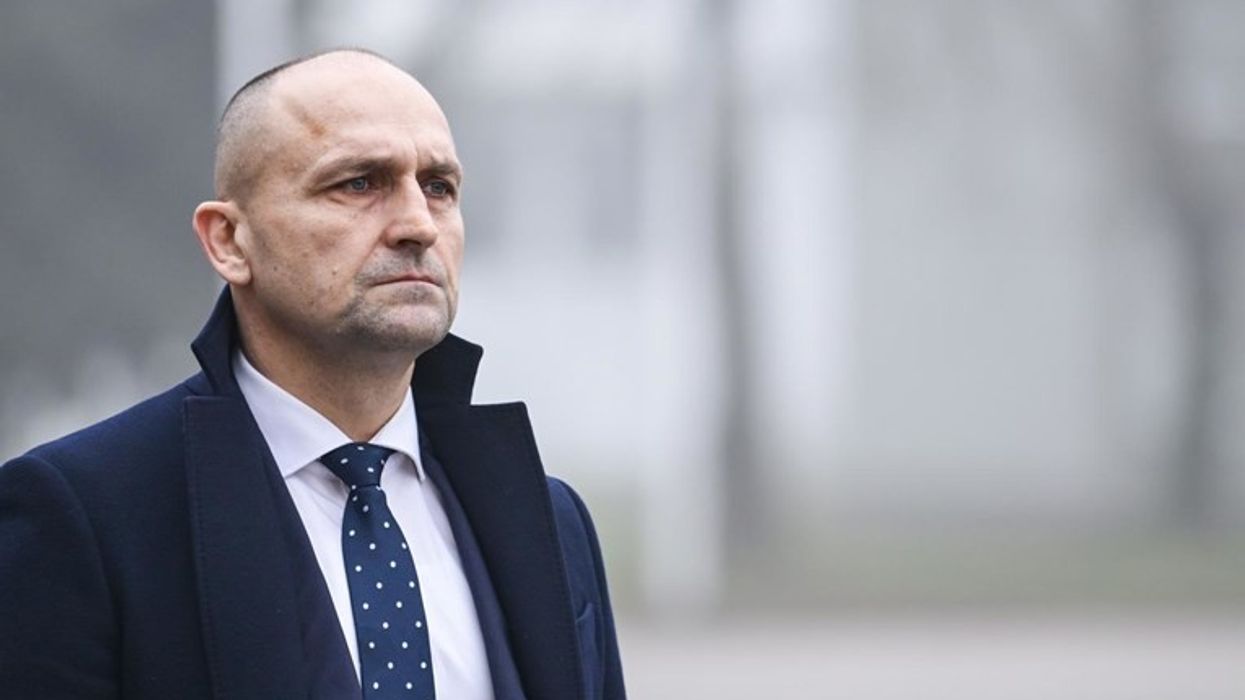 Presidenti kroat urdhëroi evakuimin e ushtarëve nga Iraku dhe Libani, ministri i Mbrojtjes reagon: Nuk është në rregull për këtë të kuptojë nga mediat Presidenti kroat urdhëroi evakuimin e ushtarëve nga Iraku dhe Libani, ministri i Mbrojtjes reagon: Nuk është në rregull për këtë të kuptojë nga mediat