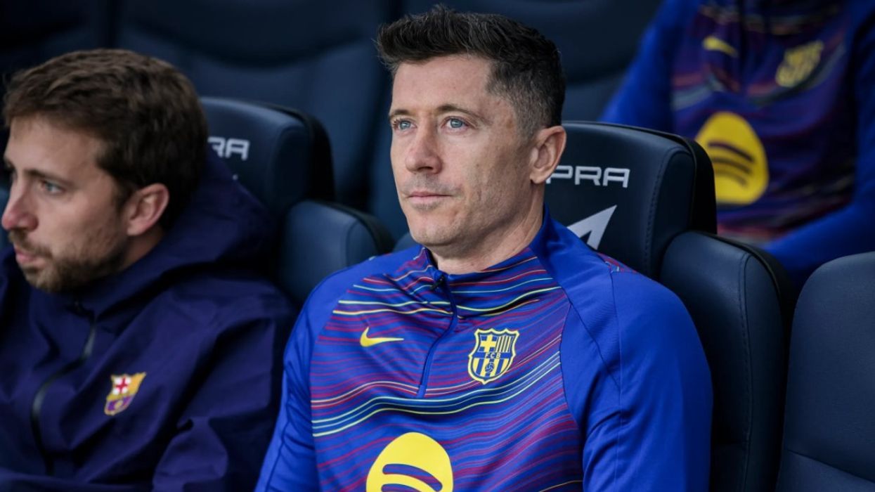 Lewandowski thyen heshtjen dhe flet për të ardhmen e tij te Barcelona Lewandowski thyen heshtjen dhe flet për të ardhmen e tij te Barcelona