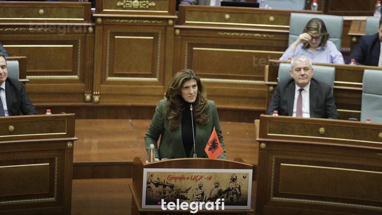 Përplasje në Kuvend: Musliu akuzon Kurtin për “sistem totalitar”, Haxhiu i tërheq vërejtjen Përplasje në Kuvend: Musliu akuzon Kurtin për “sistem totalitar”, Haxhiu i tërheq vërejtjen