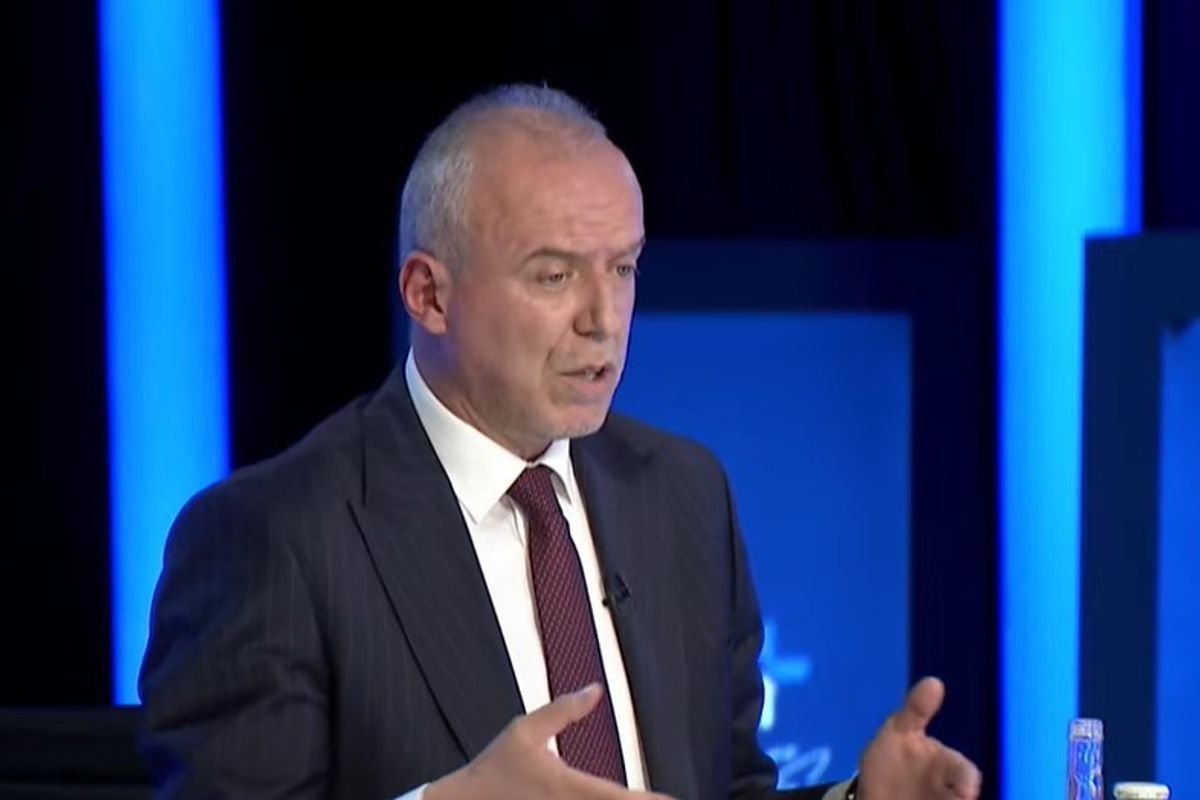 Dekreti i Osmanit, Qorrolli: Një prej rasteve më flagrante të ndërhyrjes së pushtetit presidencial Dekreti i Osmanit, Qorrolli: Një prej rasteve më flagrante të ndërhyrjes së pushtetit presidencial