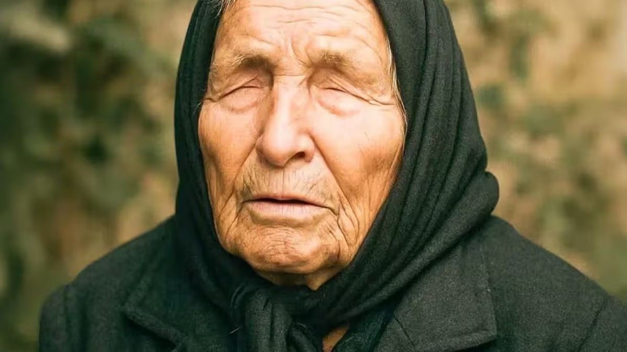 "Kontakti i parë i njerëzimit me alienët" - çfarë parashikoi Baba Vanga për vitin 2026?
