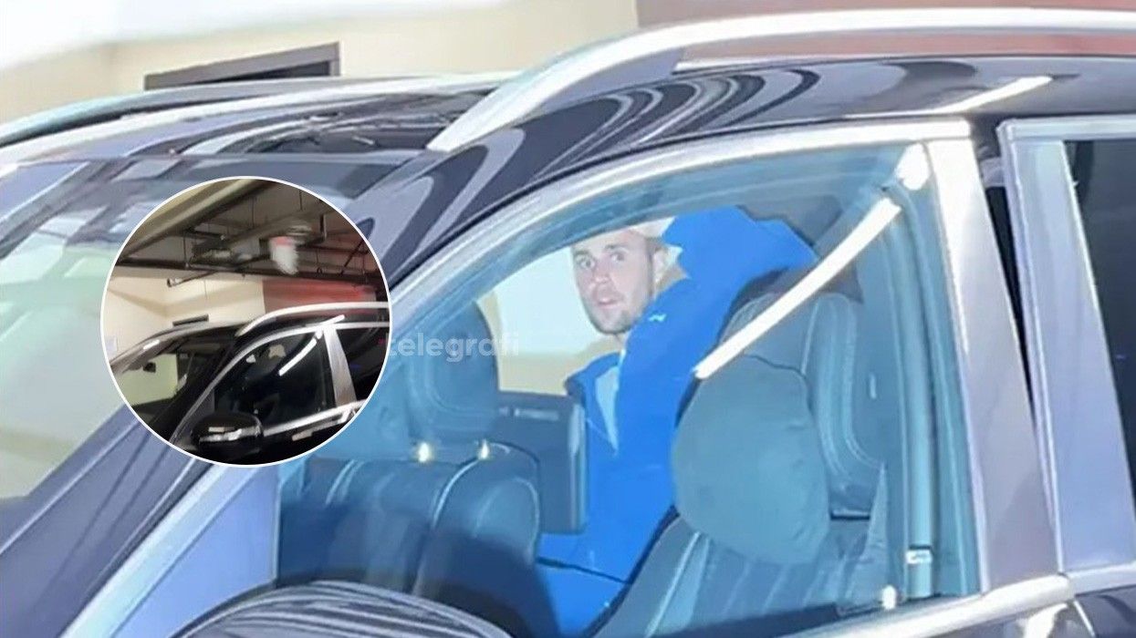 Justin Bieber reagon ashpër ndaj paparacëve, u hedh shishe uji Justin Bieber reagon ashpër ndaj paparacëve, u hedh shishe uji