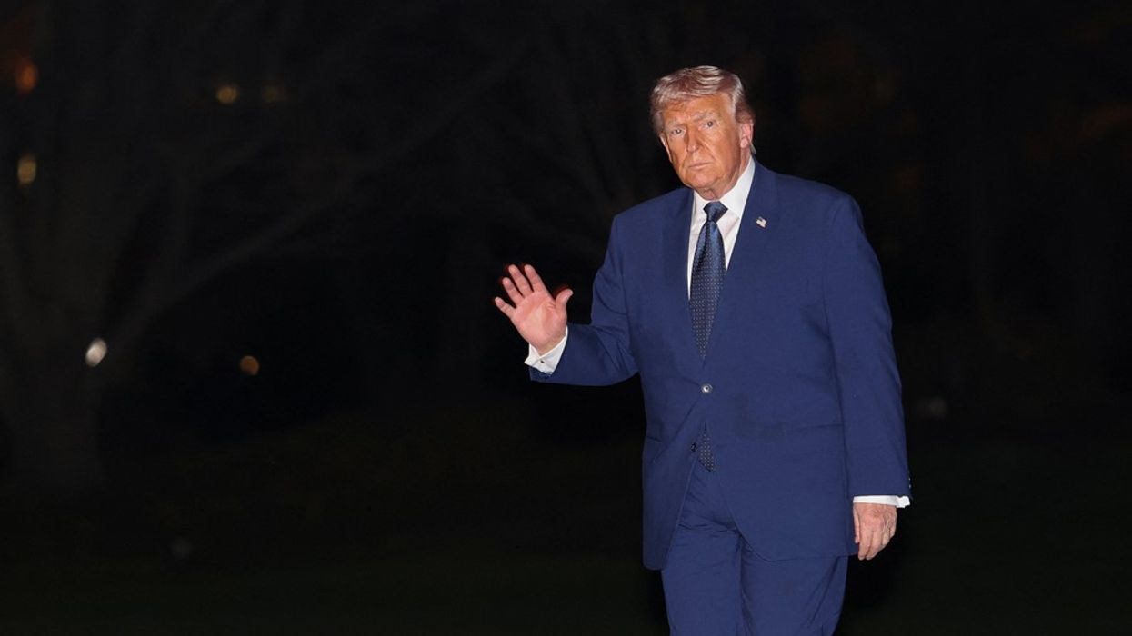 Trump kërcënon me 'vdekje, zjarr dhe tërbim' nëse Irani ndërpret transportin e naftës Trump kërcënon me 'vdekje, zjarr dhe tërbim' nëse Irani ndërpret transportin e naftës