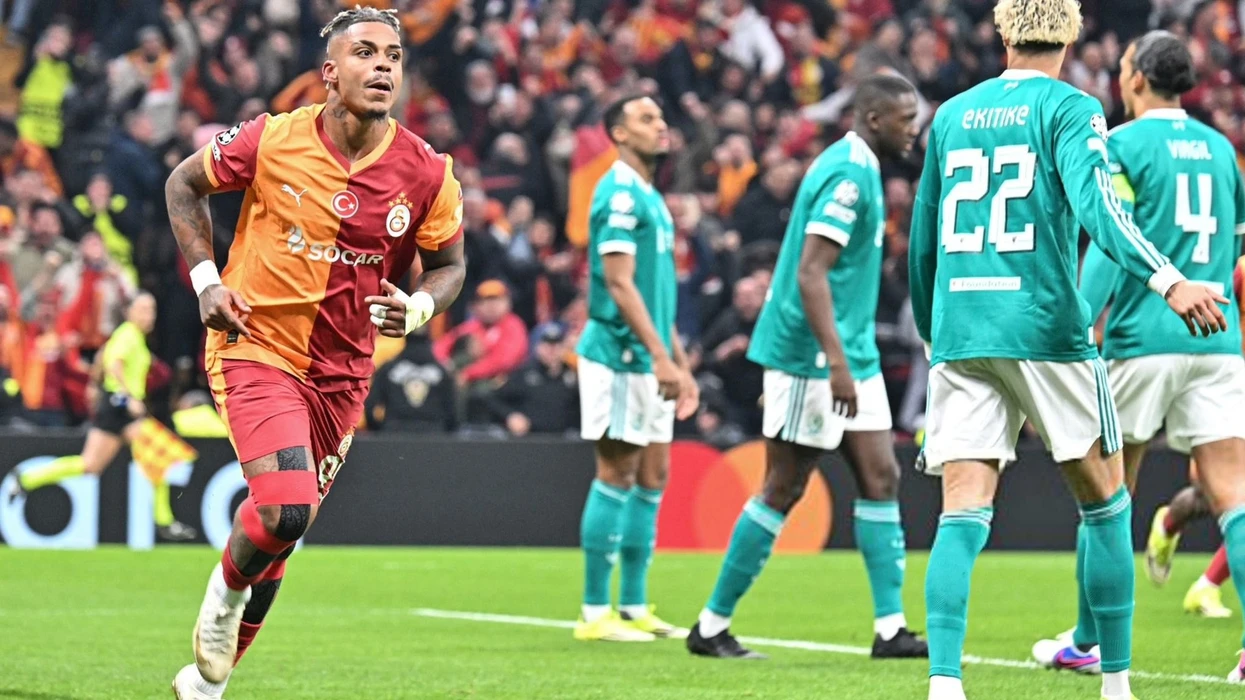 Galatasaray fiton përballjen e parë ndaj Liverpoolit