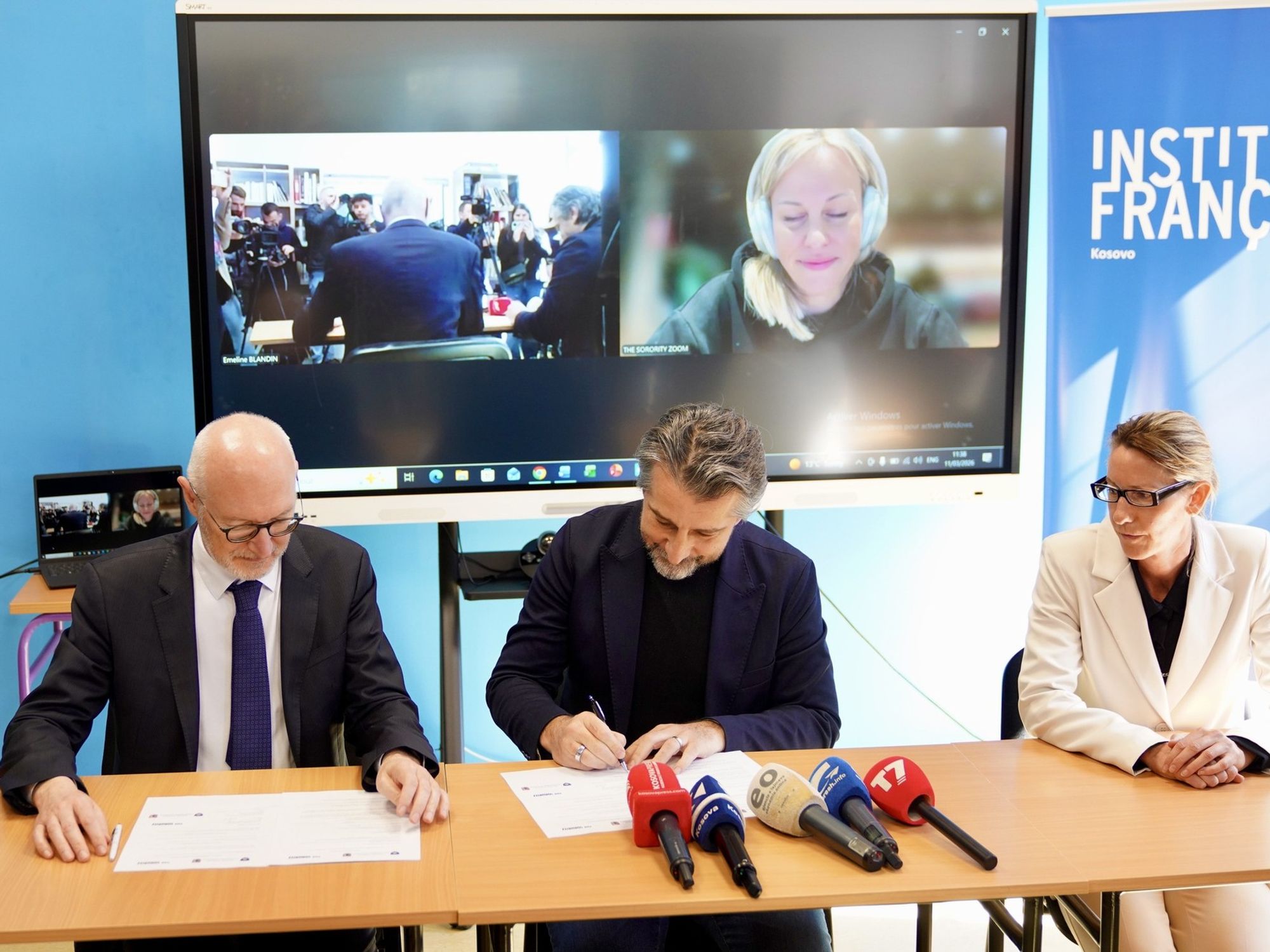 Prishtina i bashkohet platformës ndërkombëtare “The Sorority”, dhuna mund të raportohet edhe përmes aplikacionit Prishtina i bashkohet platformës ndërkombëtare “The Sorority”, dhuna mund të raportohet edhe përmes aplikacionit