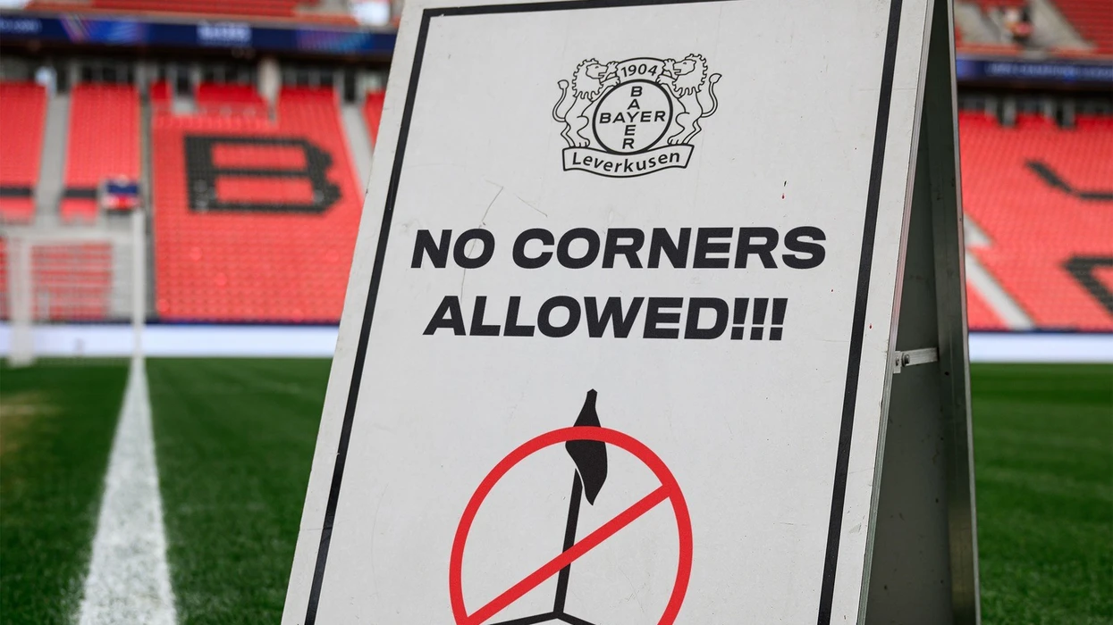 Leverkuseni i bëri të gjithë të qeshnin para ndeshjes me Arsenalin, ata futën një ‘rregull të ri’ në stadium