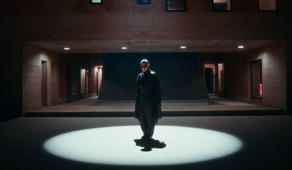 Publikohet klipi zyrtar i “Nan”, kënga e Alis që përfaqëson Shqipërinë në ‘Eurovision 2026’