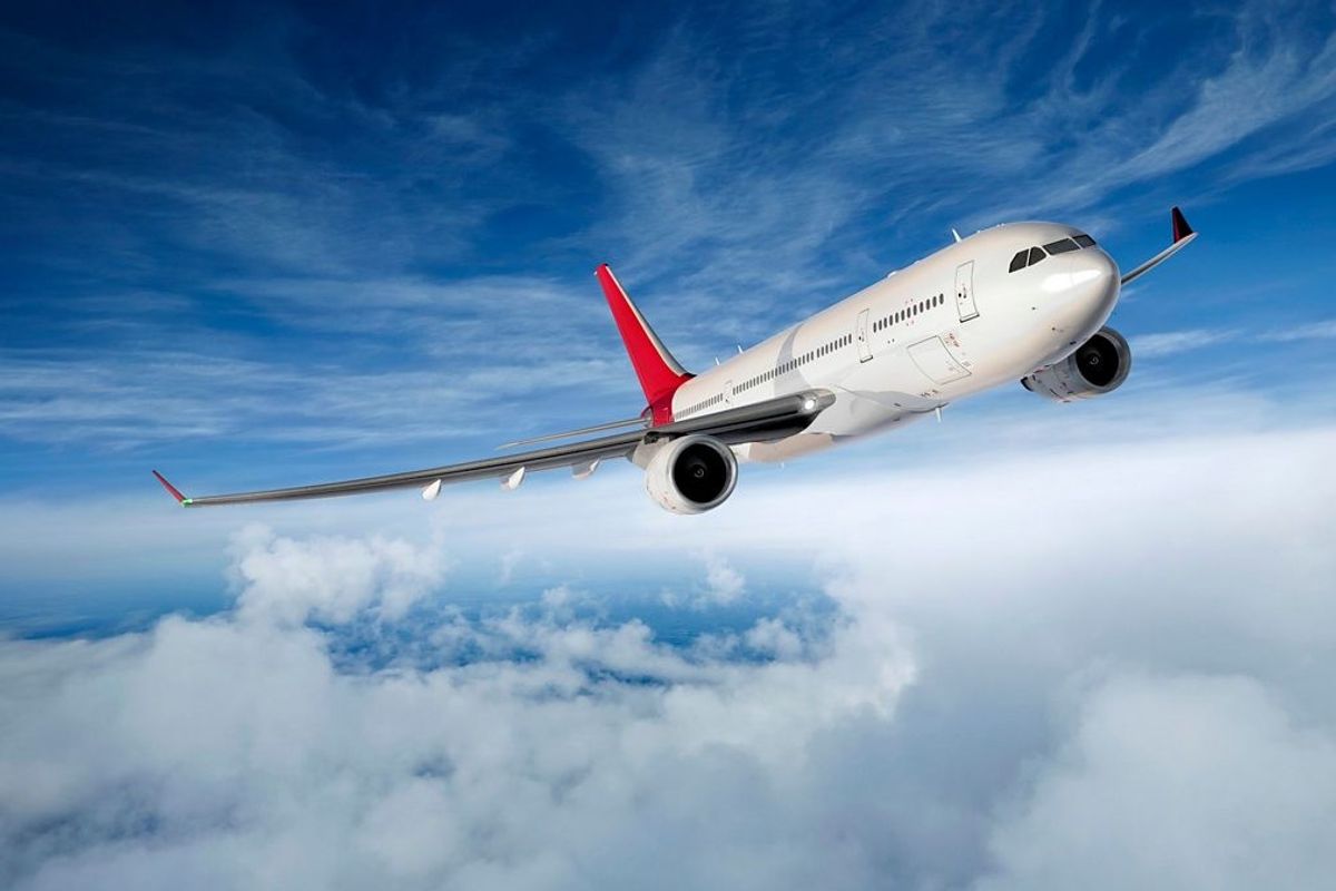 Konflikti në Lindjen e Mesme rrit çmimet e biletave të aeroplanit Konflikti në Lindjen e Mesme rrit çmimet e biletave të aeroplanit
