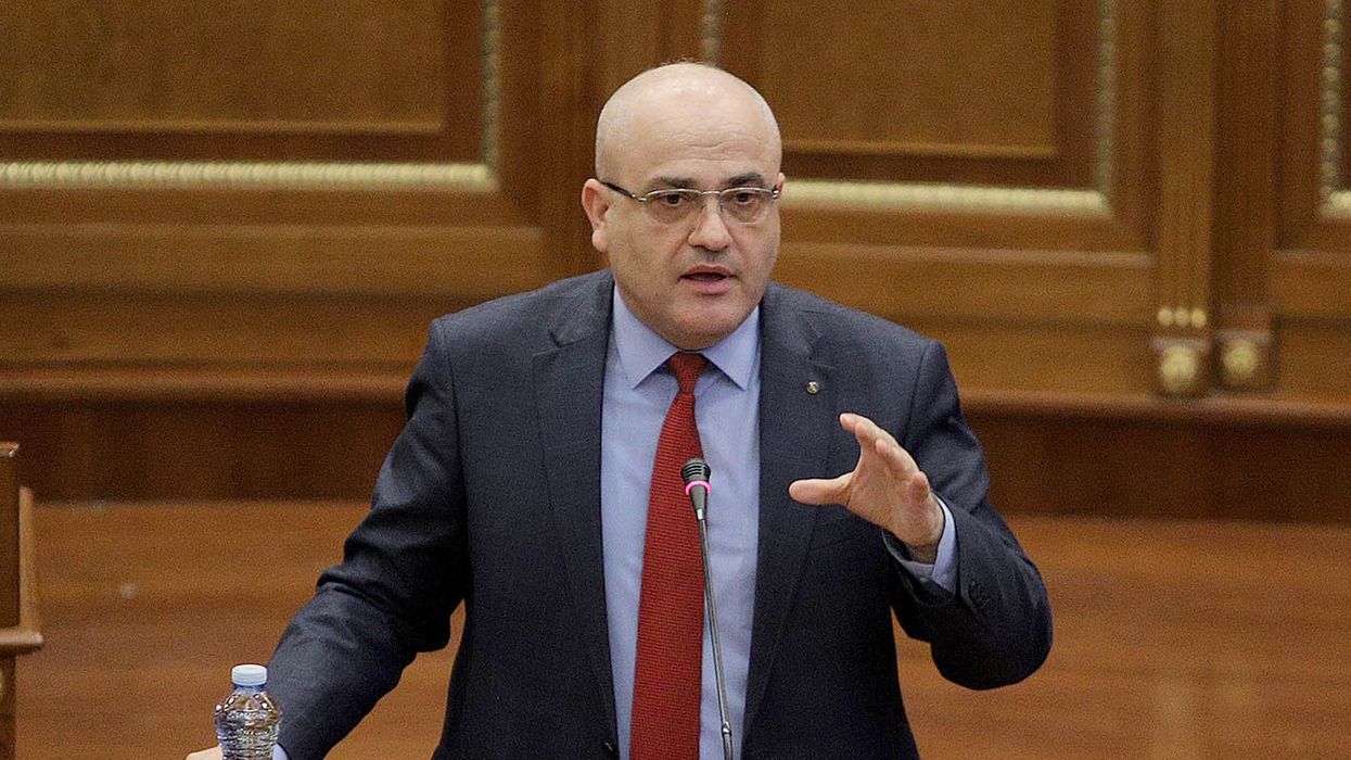Haxhi Avdyli i ‘mbyll derën’ LDK-së: Jam pjesë e grupit parlamentar të LVV Haxhi Avdyli i ‘mbyll derën’ LDK-së: Jam pjesë e grupit parlamentar të LVV