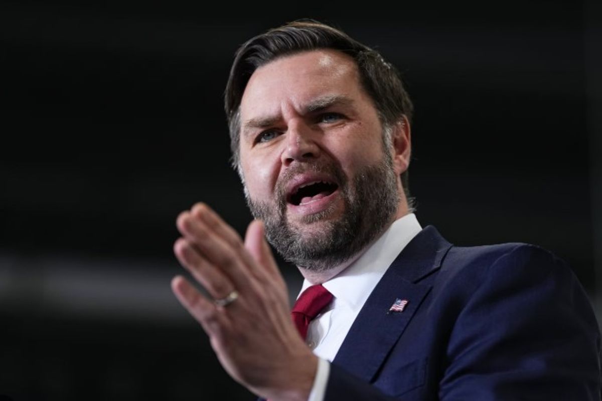 Nga përplasjet e përditshme në X deri te heshtja totale - ku u 'zhduk' JD Vance? Nga përplasjet e përditshme në X deri te heshtja totale - ku u 'zhduk' JD Vance?