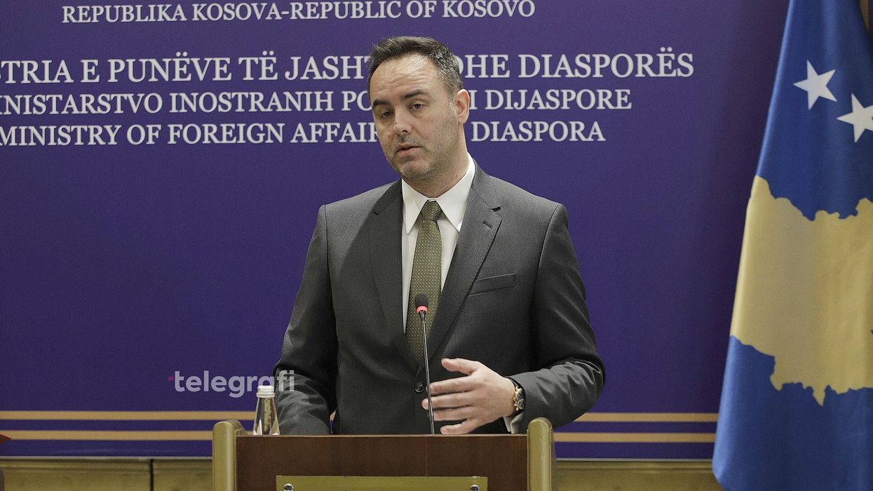 Komiteti i Rajoneve i BE-së ia hoqi Kosovës fusnotën, ministri Konjufca e mirëpret vendimin – falënderon Coughlan për mbështetjen parimore Komiteti i Rajoneve i BE-së ia hoqi Kosovës fusnotën, ministri Konjufca e mirëpret vendimin – falënderon Coughlan për mbështetjen parimore