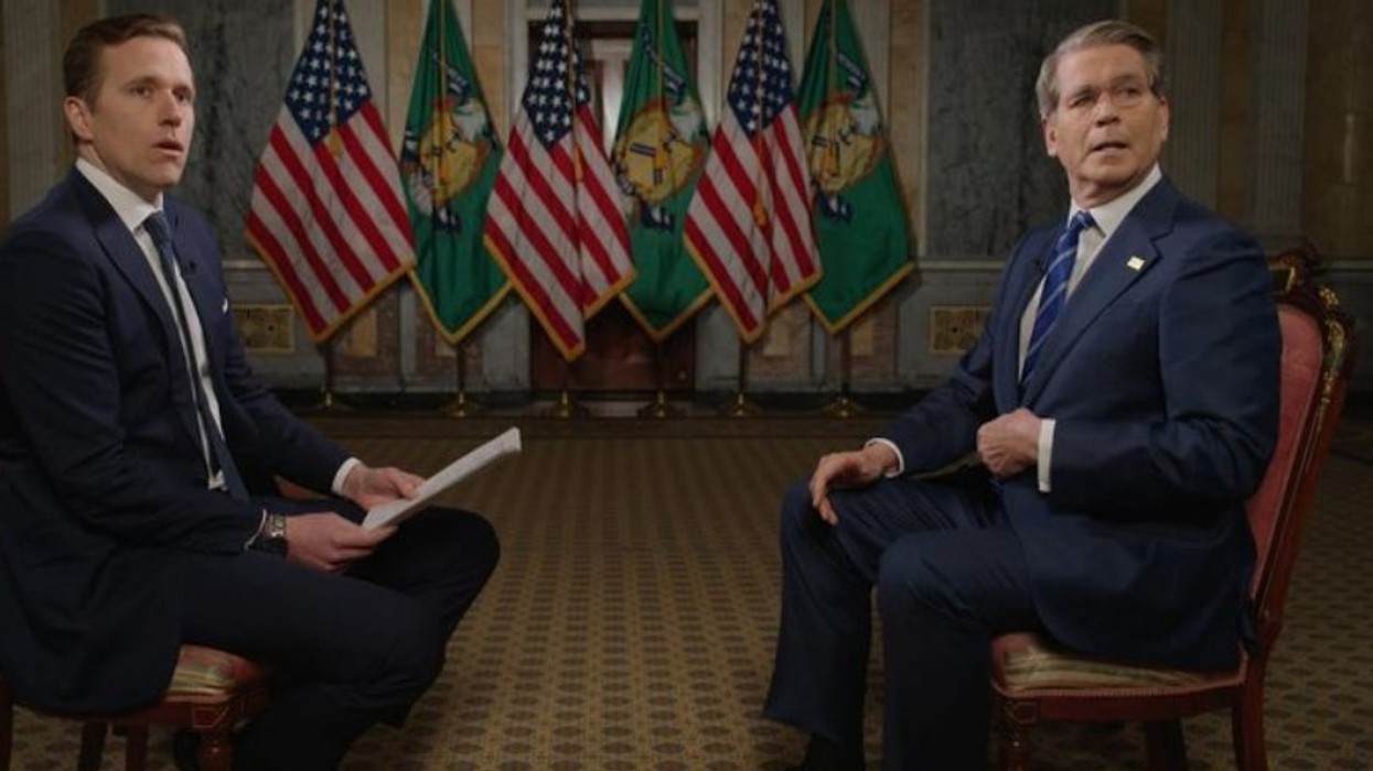 "Shef, presidenti po të thërret menjëherë - urgjentisht", Sekretari amerikan i Financave la në gjysmë intervistën me Skynews