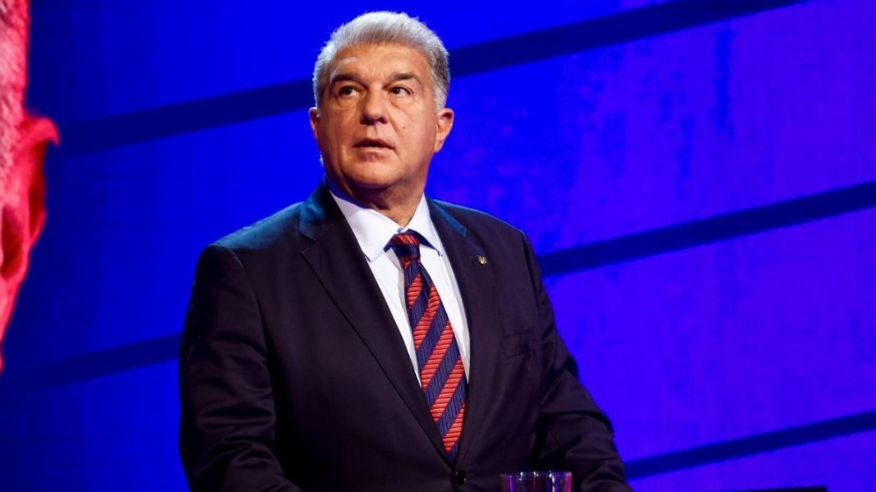 “Ishte një turp dhe një tradhti e pabesë”, Laporta godet agjentin pas largimit të yllit të Barcelonës “Ishte një turp dhe një tradhti e pabesë”, Laporta godet agjentin pas largimit të yllit të Barcelonës
