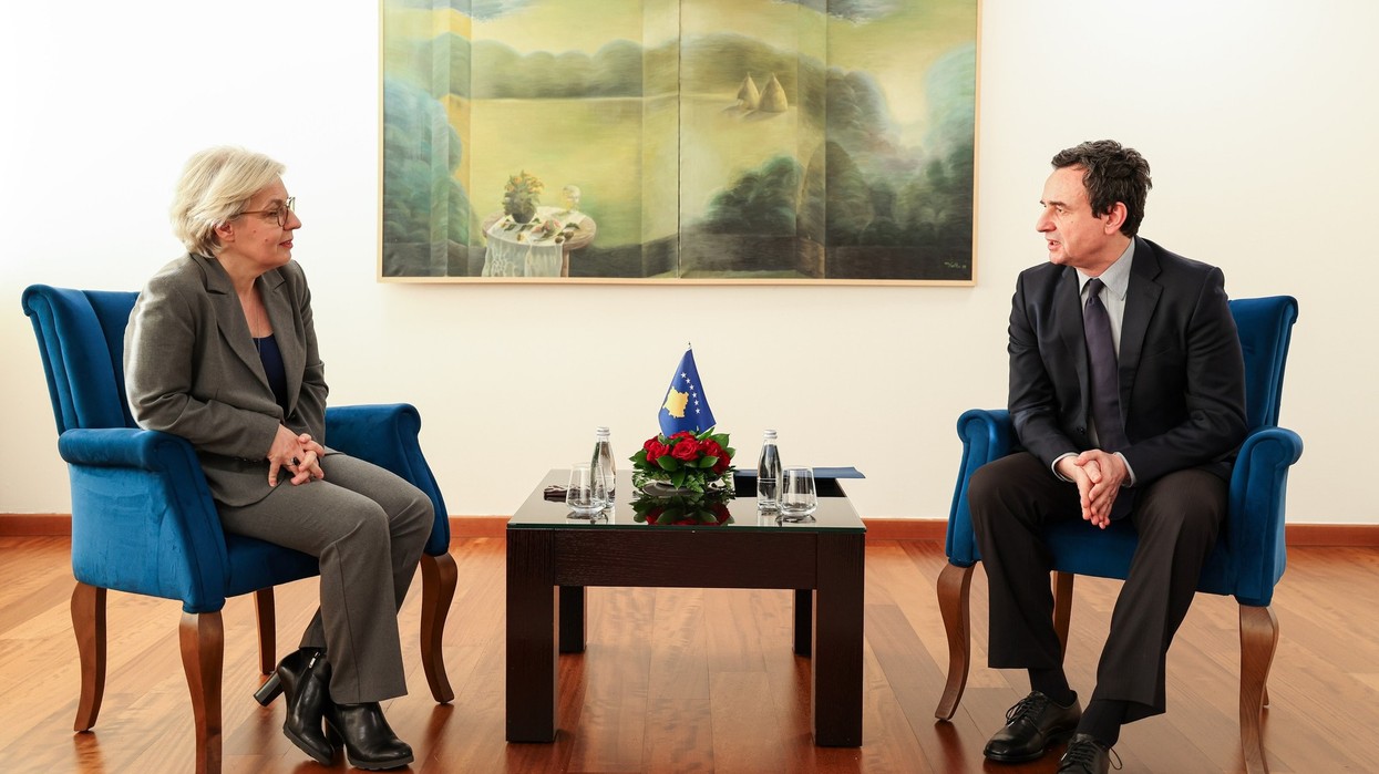 Kurti emëron Donika Gërvallën Koordinatore Kombëtare për mbrojtje nga dhuna në familje