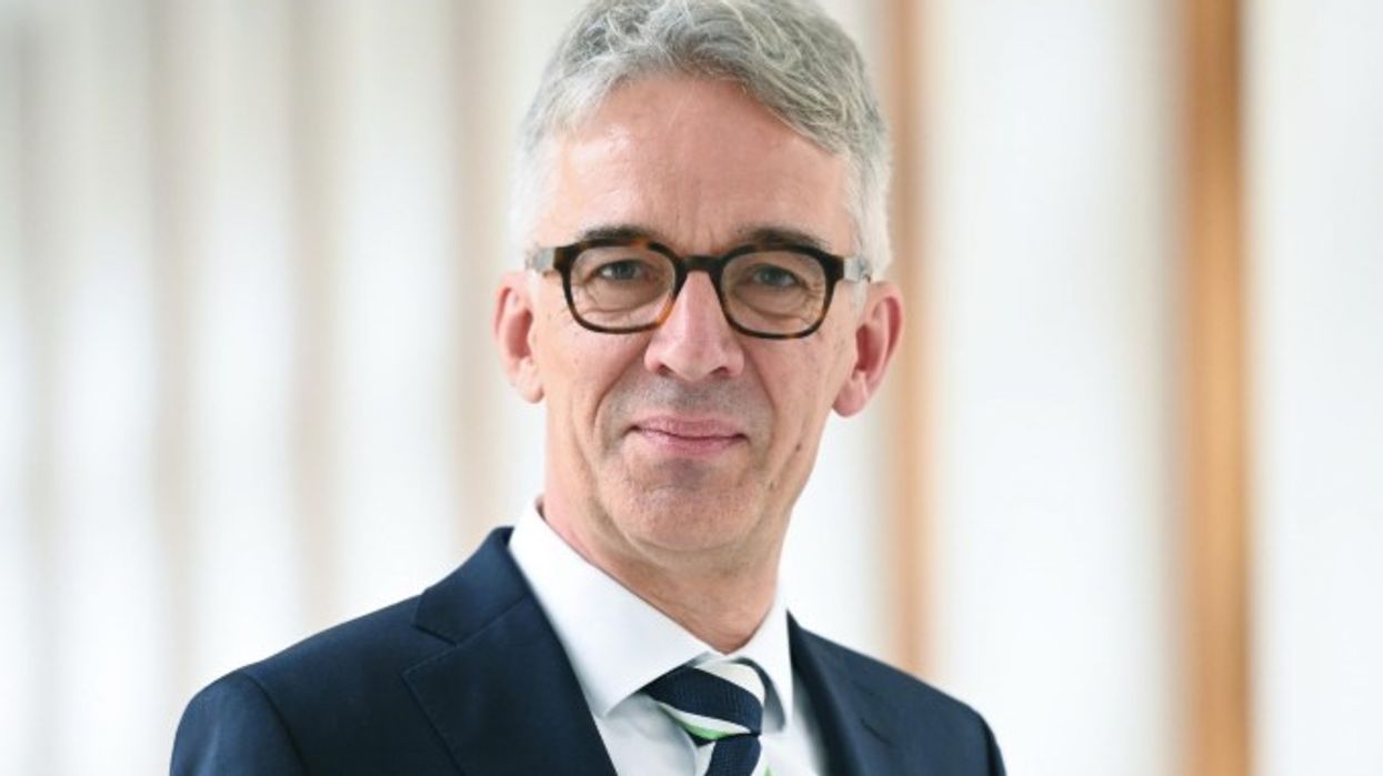 Ambasadori gjerman: Mirë të shohësh që u arrit marrëveshje për mënyrën e zbatimit të Ligjit për të huajt dhe atë për vetura Ambasadori gjerman: Mirë të shohësh që u arrit marrëveshje për mënyrën e zbatimit të Ligjit për të huajt dhe atë për vetura