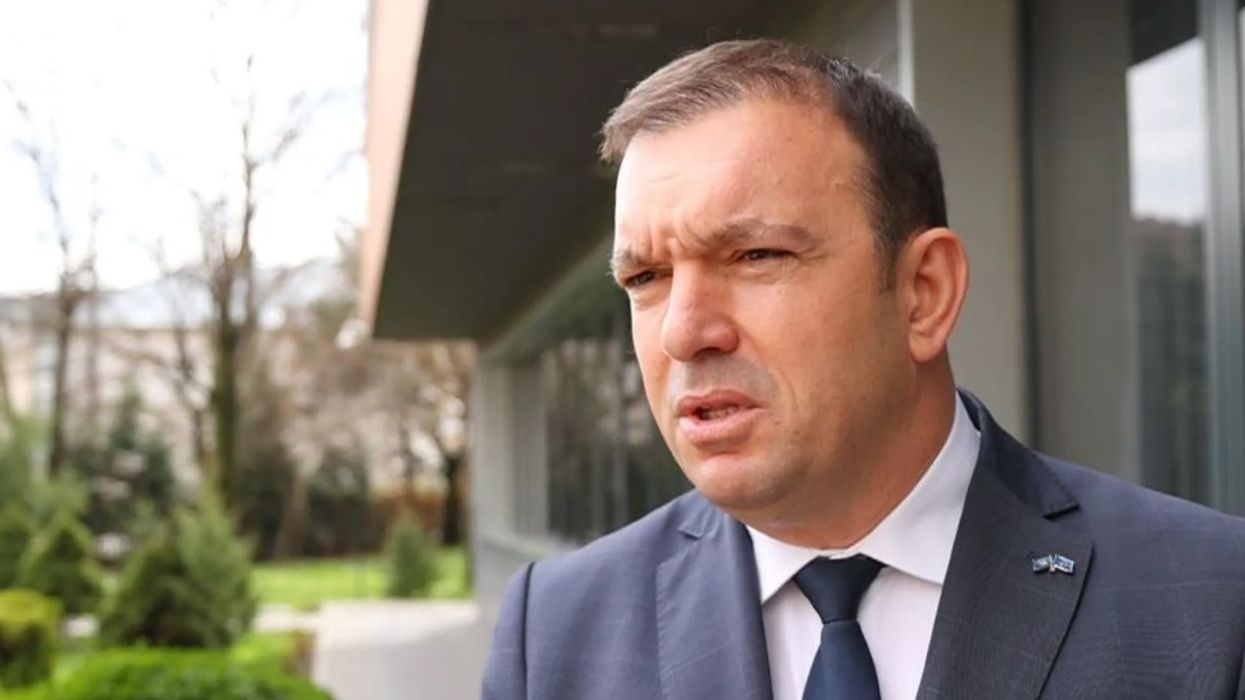 Deputeti i LVV-së: Jemi në rrugë të mbarë për zgjedhjen e Presidentit Deputeti i LVV-së: Jemi në rrugë të mbarë për zgjedhjen e Presidentit