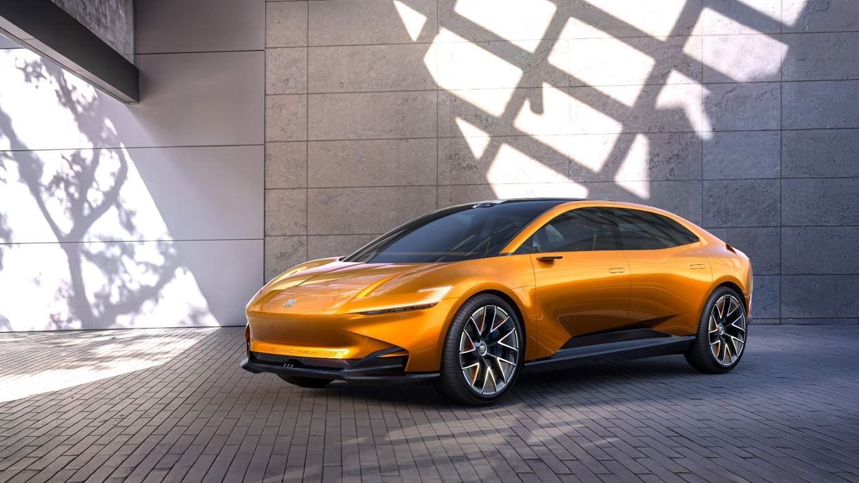 Buick po shqyrton idenë e prodhimit të një limuzine të re për Shtetet e Bashkuara Buick po shqyrton idenë e prodhimit të një limuzine të re për Shtetet e Bashkuara